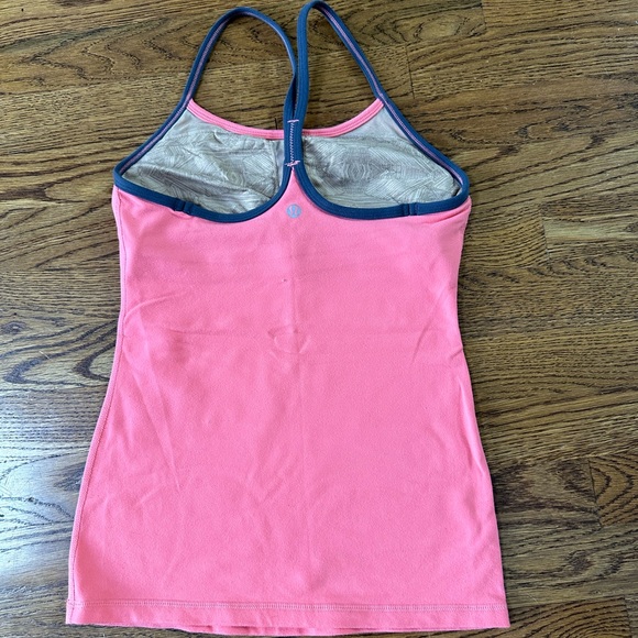 Lululemon power y tank size 4 coral - Picture 2 of 2